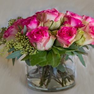 Roses de Table de La Cote Azur by Richard Hart